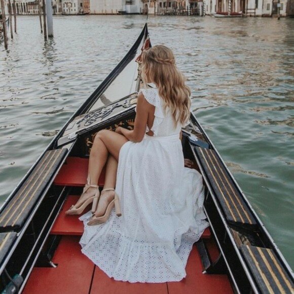 MAJORELLE Mistwood White Broderie Wrap Midi Dress RRP$375 - Picture 2 of 11